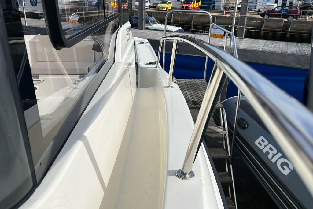 Boat Details – Ribs For Sale - 2019 Quicksilver Pilothouse 605 Mercury F115 Command Thrust