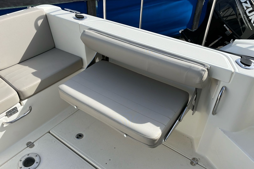 Boat Details – Ribs For Sale - 2019 Quicksilver Pilothouse 605 Mercury F115 Command Thrust