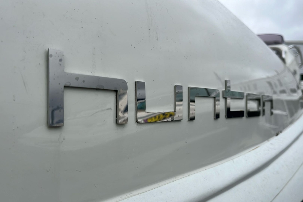 2009 Hunton 1004 RIB Twin Mercury Verado 300 L6 Supercharged Outboards.