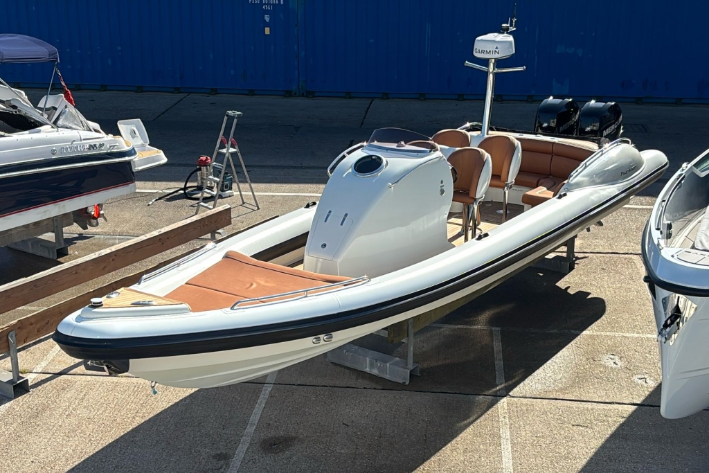 New & Second Hand RIBs & Engines for sale - 2009 Hunton 1004 RIB Twin Mercury Verado 300 L6 Supercharged Outboards.