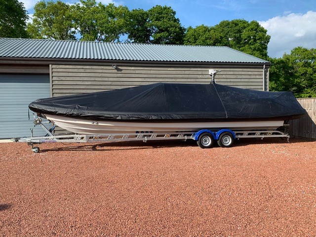 2009 Hunton 1004 RIB Twin Mercury Verado 300 L6 Supercharged Outboards.