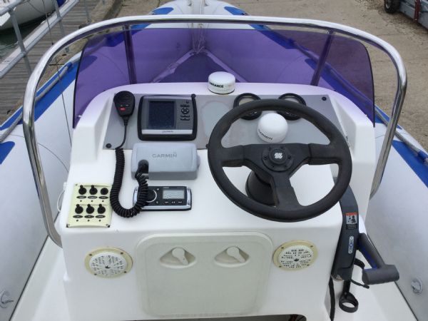 Boat Details – Ribs For Sale - Used Gemini 6.0m RIB with Evinrude 130HP ETEC Engine