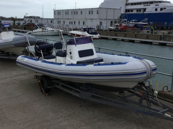 Boat Listing - Used Gemini 6.0m RIB with Evinrude 130HP ETEC Engine