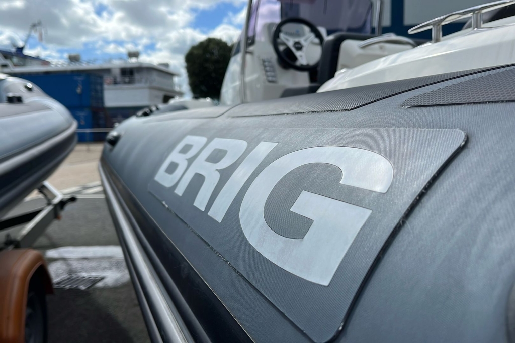 2020 Brig Eagle 6 Suzuki DF115