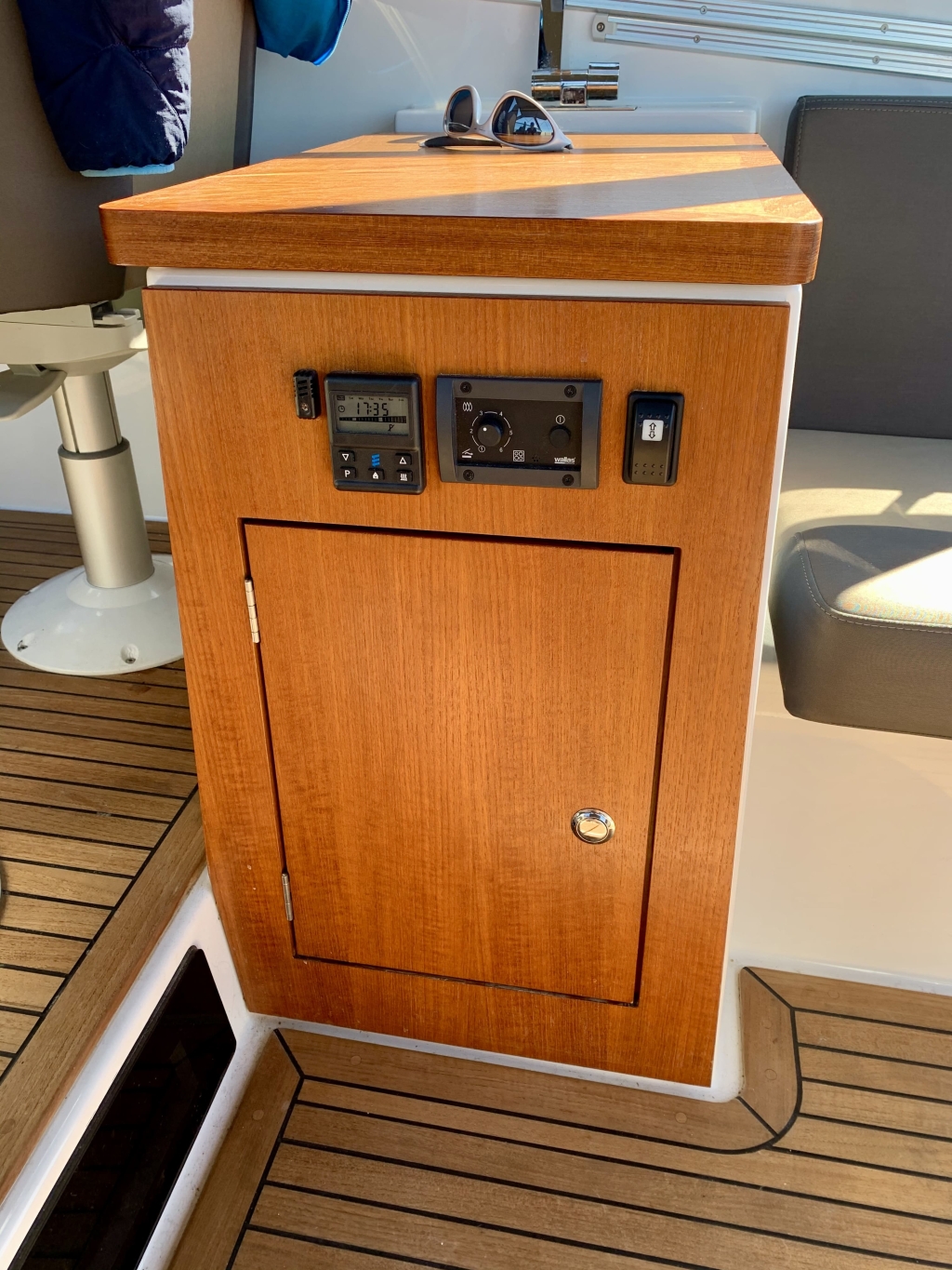 Boat Details – Ribs For Sale - 2018 Finnmaster T8 Yamaha F300BETX