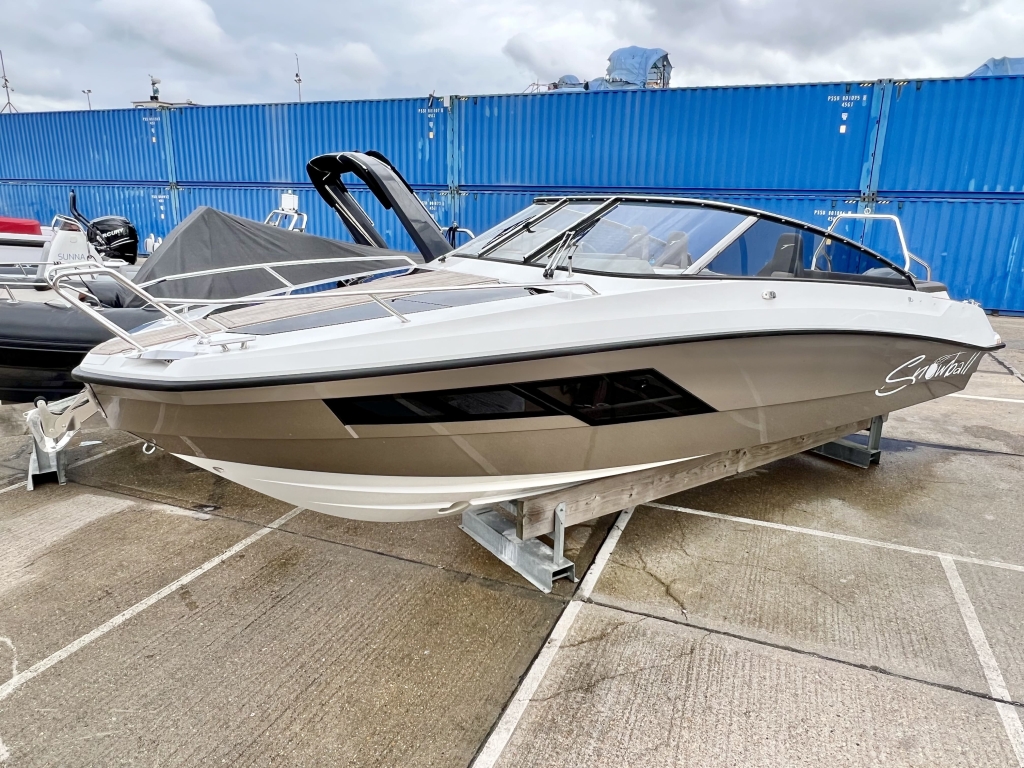 Boat Details – Ribs For Sale - 2018 Finnmaster T8 Yamaha F300BETX