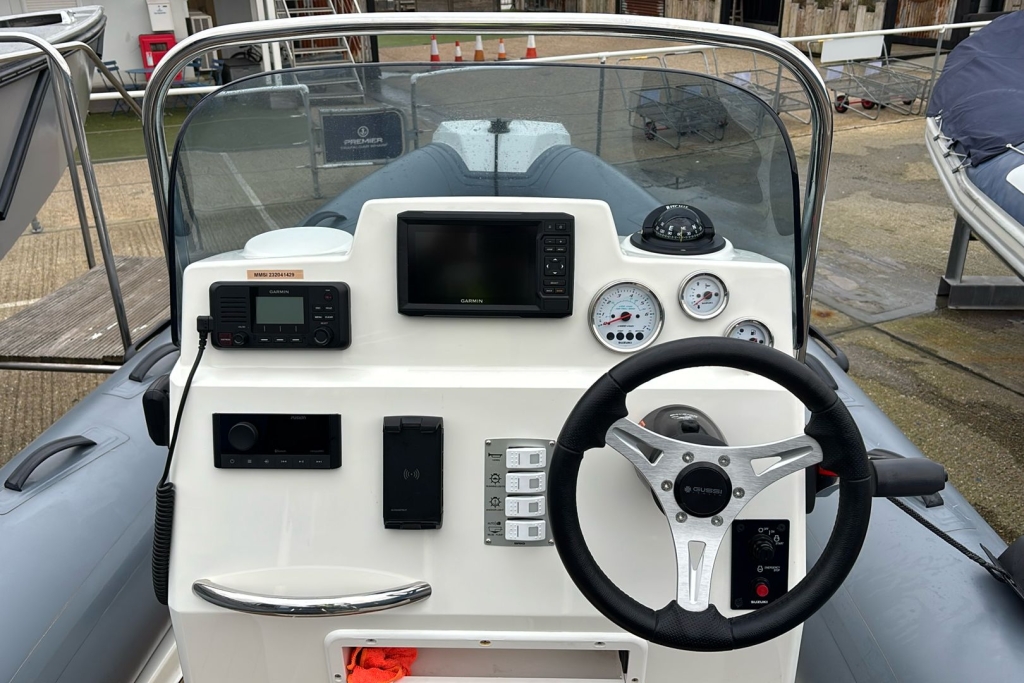 2022 Brig Navigator 570 Suzuki DF115