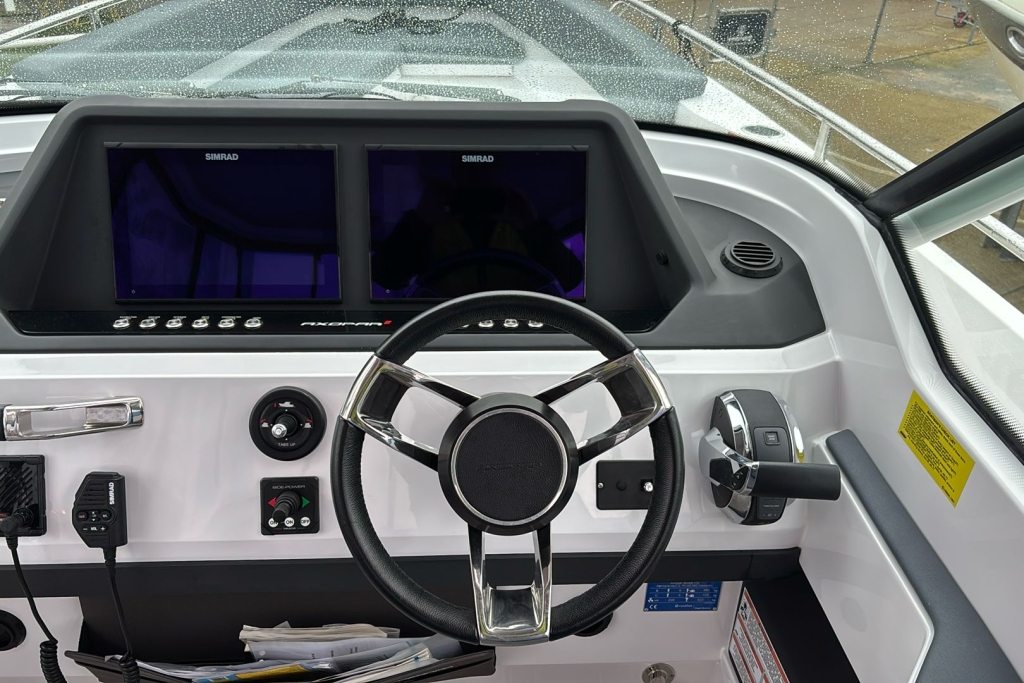 2021 AXOPAR 28 T-Top Mercury Verado L6 400