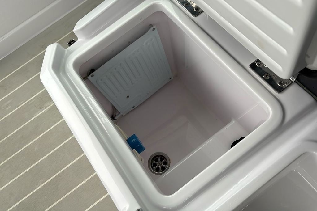 2021 AXOPAR 28 T-Top Mercury Verado L6 400