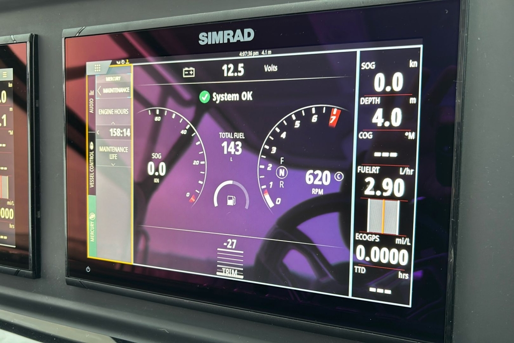 2021 AXOPAR 28 T-Top Mercury Verado L6 400