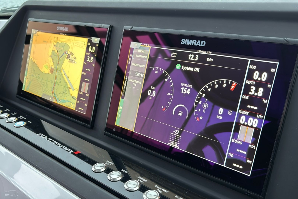 2021 AXOPAR 28 T-Top Mercury Verado L6 400
