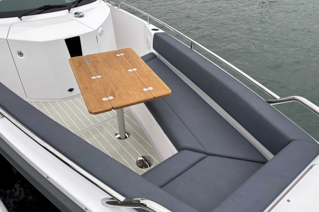 2021 AXOPAR 28 T-Top Mercury Verado L6 400