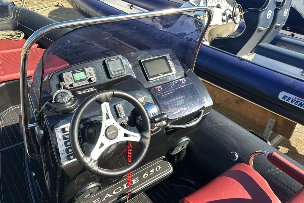 2019 Brig Eagle 650 Suzuki DF175 Drive-by-wire.
