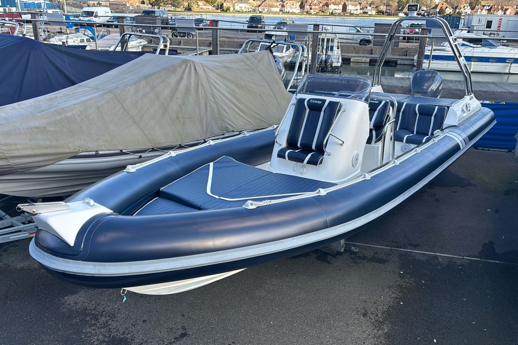 2004 Cobra RIB 8.5 Yamaha F250 V6