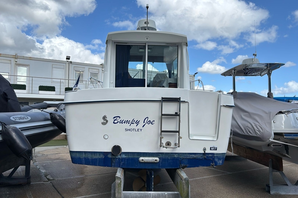 2004 Beneteau Antares 760 Volvo TAMD41P-A
