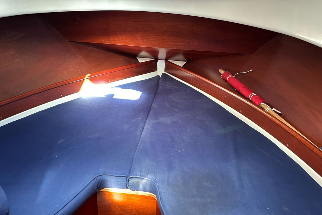 2004 Beneteau Antares 760 Volvo TAMD41P-A