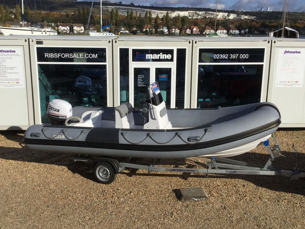 Used Selva 550 RIB with Selva 60HP XSR Ouboard Engine and Trailer - Selva 550