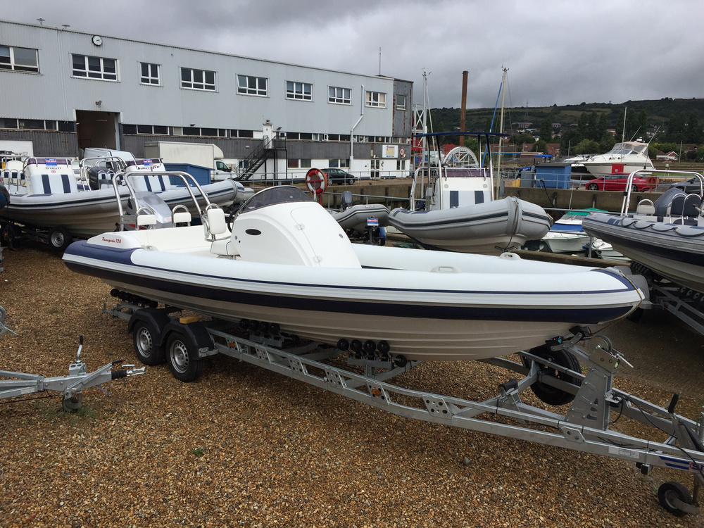 Second Hand Renegade 720 RIB is fitted 150HP outboard engine - Renegade 720